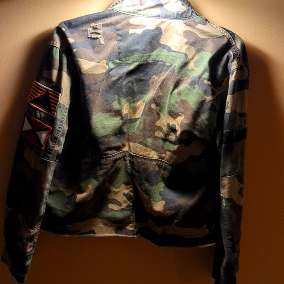 camouflage jacket - Picture 2 of 5